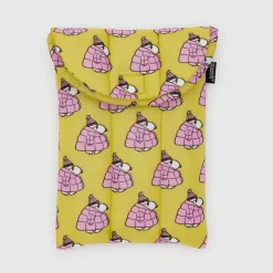 Puffy Tablet Sleeve 8" in Mini Puffer Snoopy by Baggu