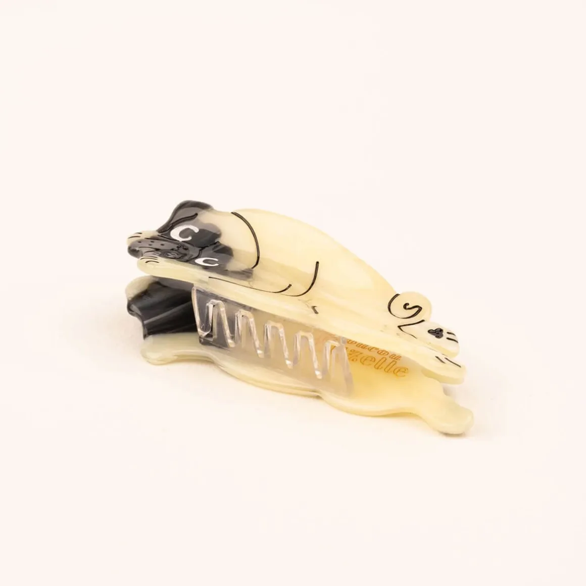 Pug Hair Claw by Coucou Suzette