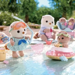 Sea Otter Sisters Splashy Snorkel Set by Sylvanian Families
