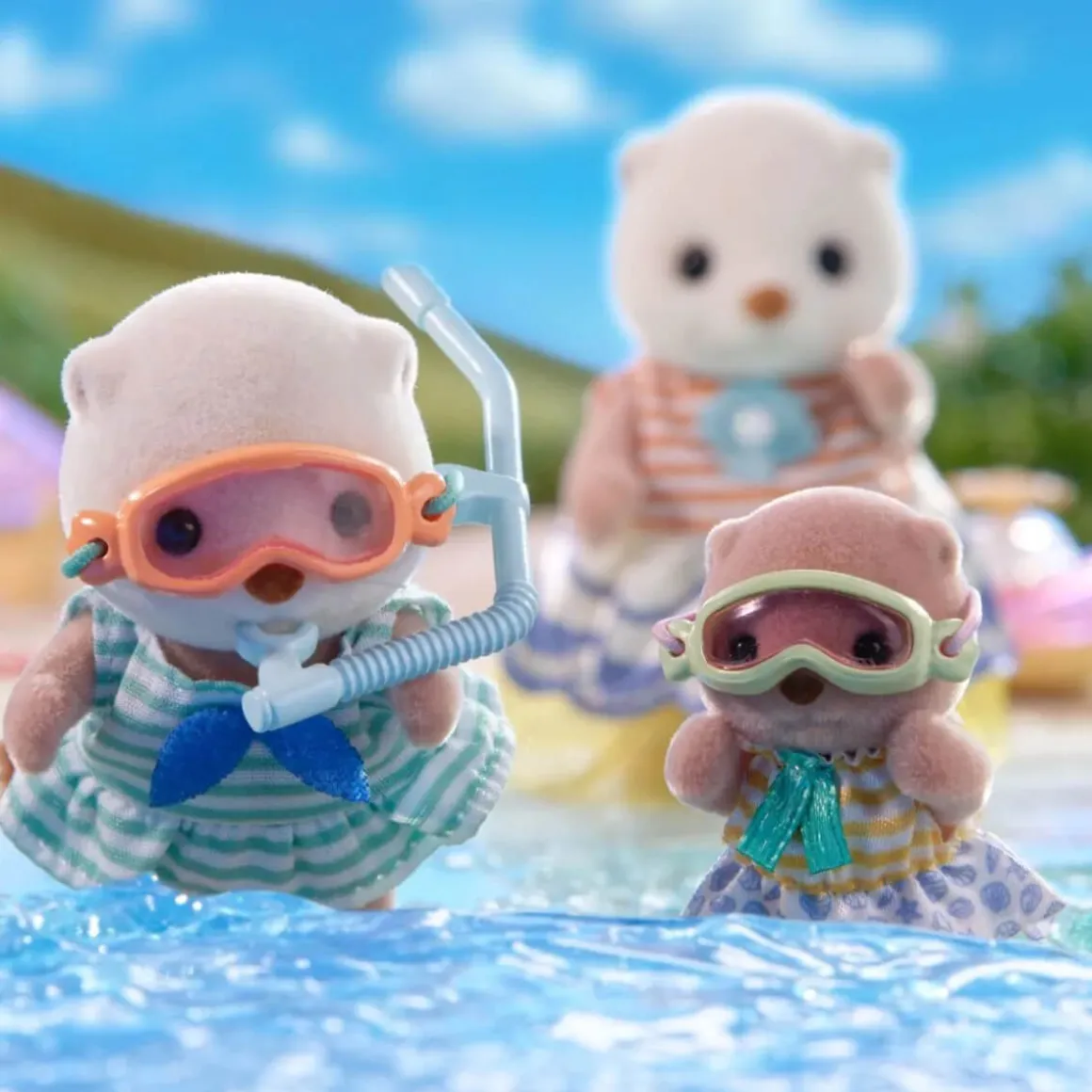 Sea Otter Sisters Splashy Snorkel Set by Sylvanian Families