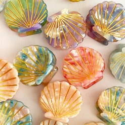 Shell Mini Hair Claw (2cm) in Various Colours by Hello Sakura