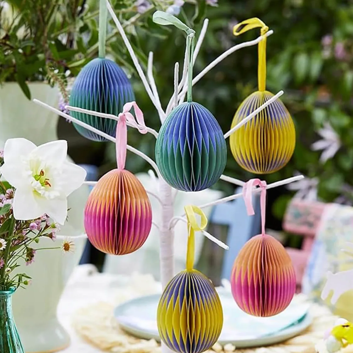 Small Honeycomb Decorative Eggs by Talking Tables