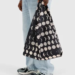 Standard Bag in Moon by Baggu
