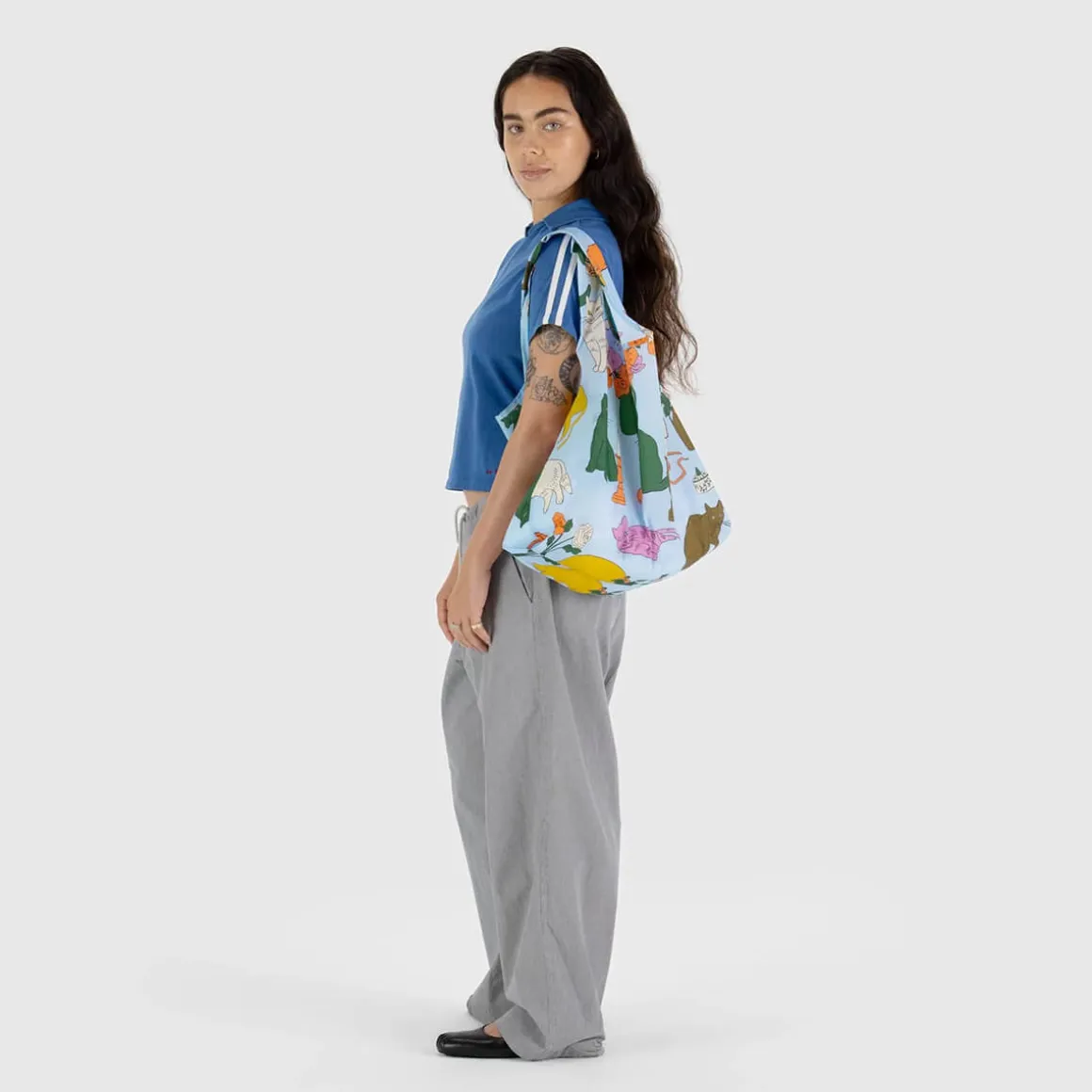 Standard Bag in Table Cats by Baggu