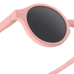 Sun Baby Sunglasses (0-9 Months) in Pastel Pink by Izipizi