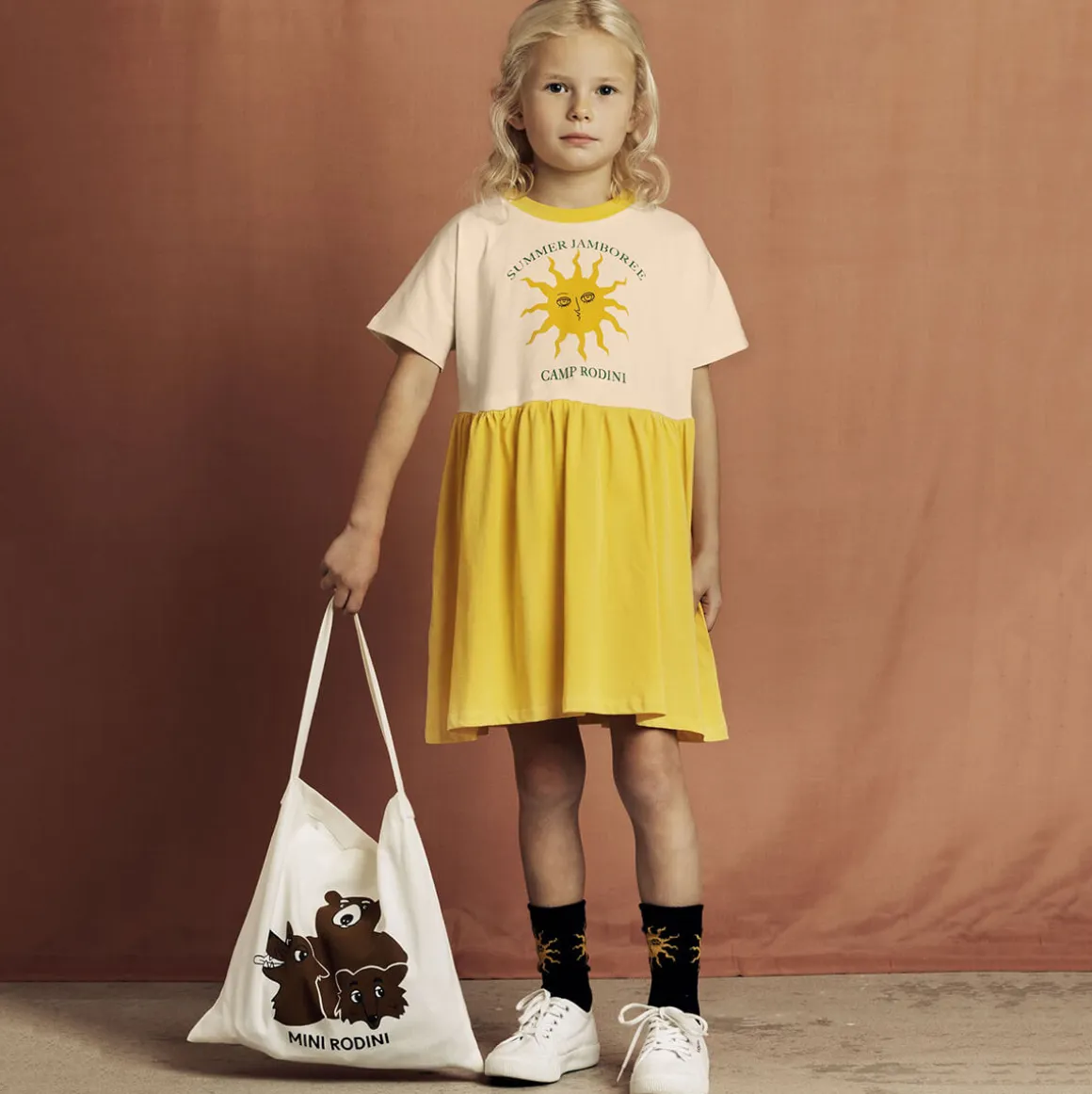 Sun Short Sleeve Dress in Off White / Yellow by Mini Rodini