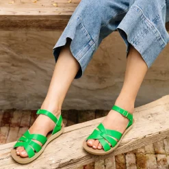 Swimmer Adult Sandals in Kelly Green by Salt-Water