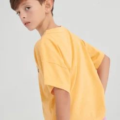 T-Shirt nº01 in Apricot Cream by True Artist