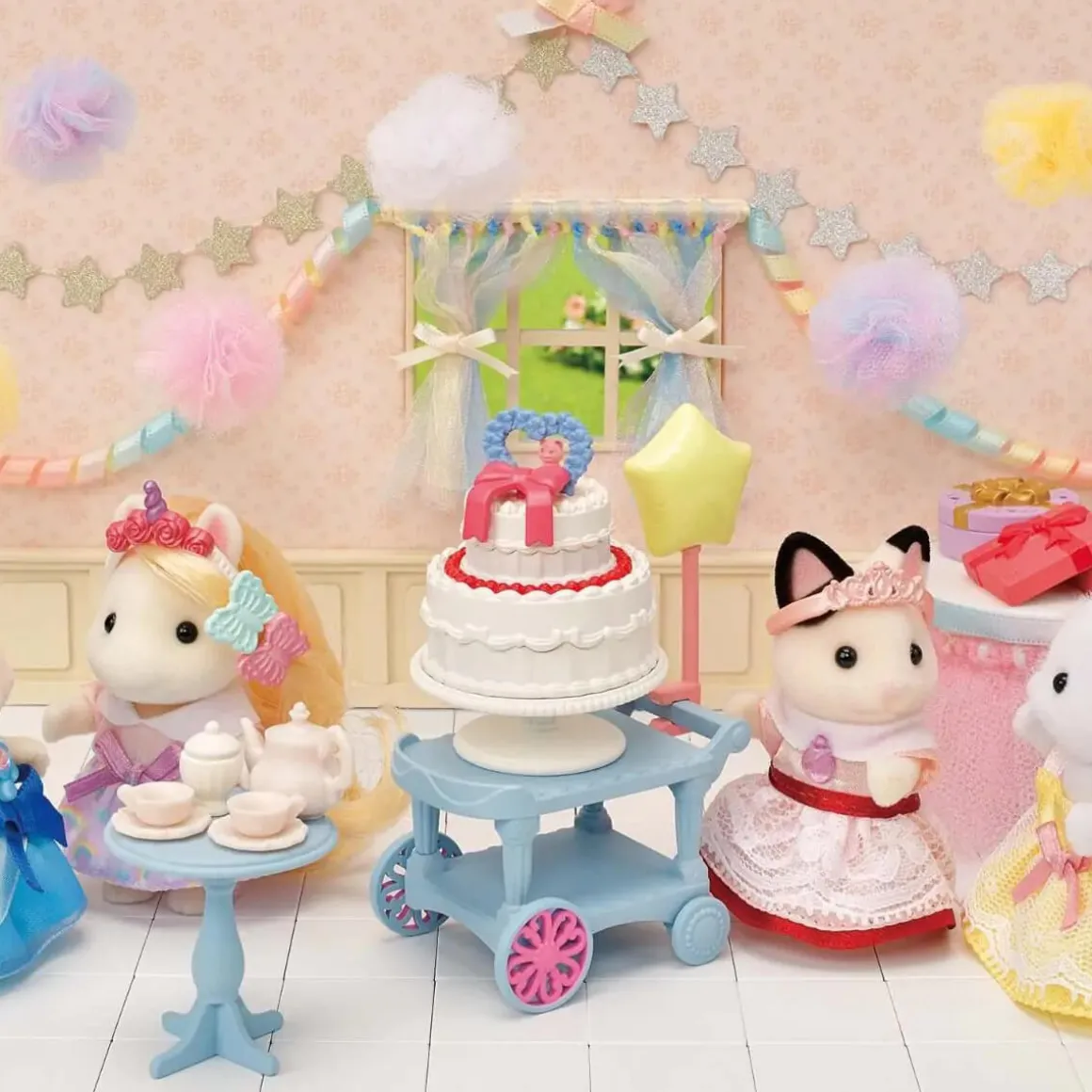 Tuxedo Cat Girl Party Time Playset by Sylvanian Families