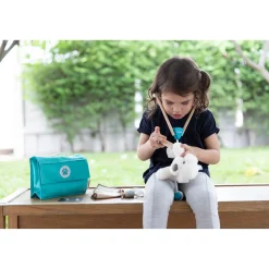 Vet Set by PlanToys