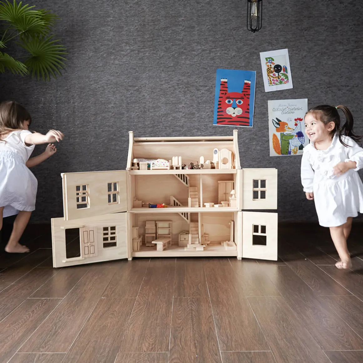 Victorian Dolls House by PlanToys