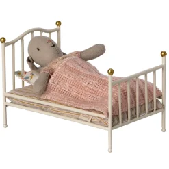 Vintage Mouse Bed in Off White with Pink Blanket by Maileg