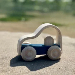 Vroom Truck by PlanToys