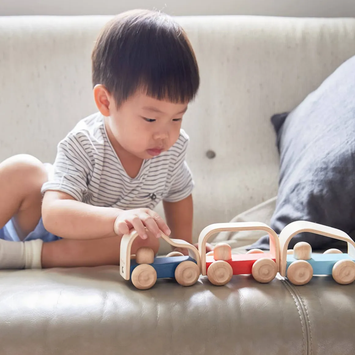 Vroom Truck by PlanToys
